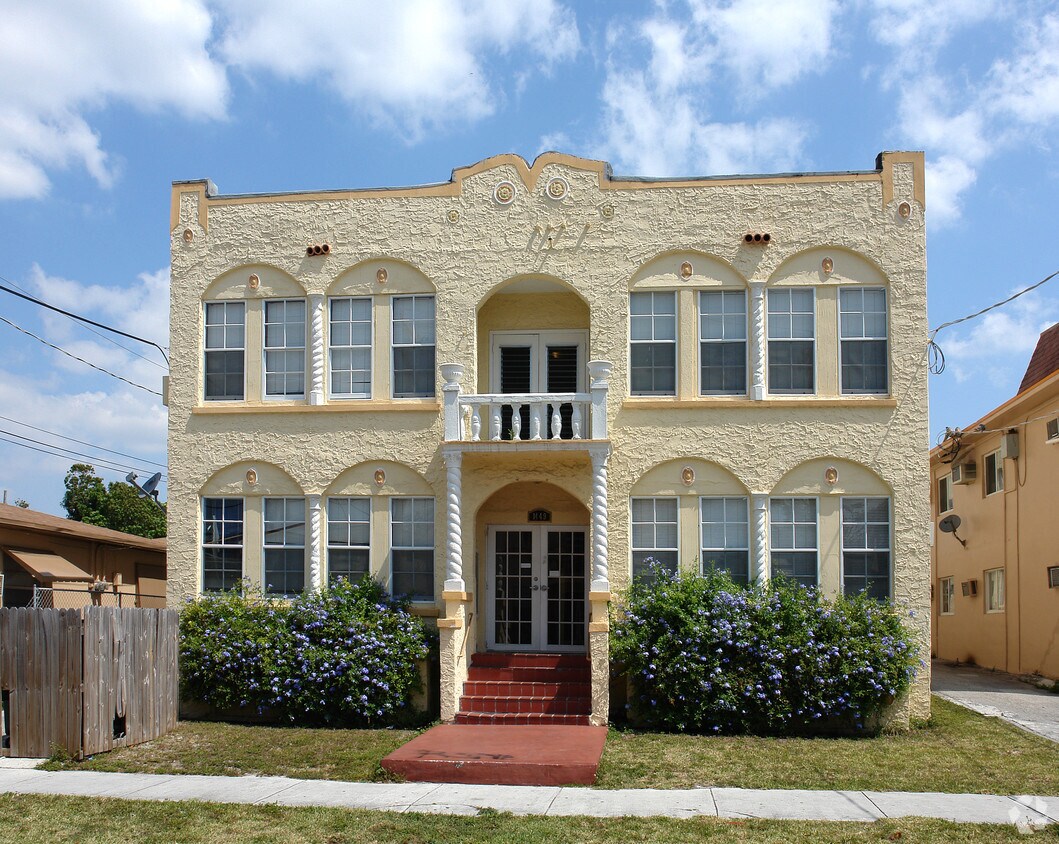 Foto del edificio - 1449 SW 4th St