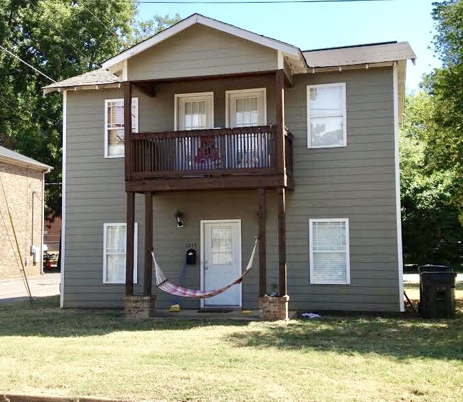 Primary Photo - 1215 14th Ave