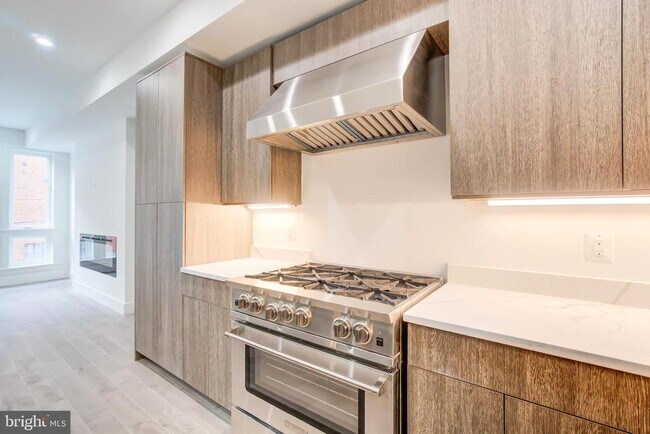 Foto del edificio - 2228 13th St NW