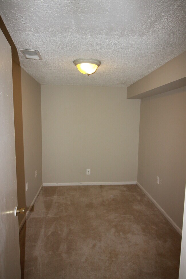 Foto del edificio - 3829 Foxfield Ln