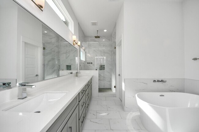 Foto del edificio - 4623 Cochran St