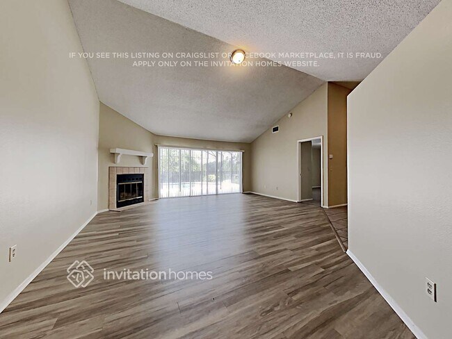 Foto del edificio - 7480 Bordwine Dr