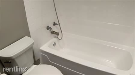Foto del edificio - 4 br, 3 bath House - 4462 Walnut Ave