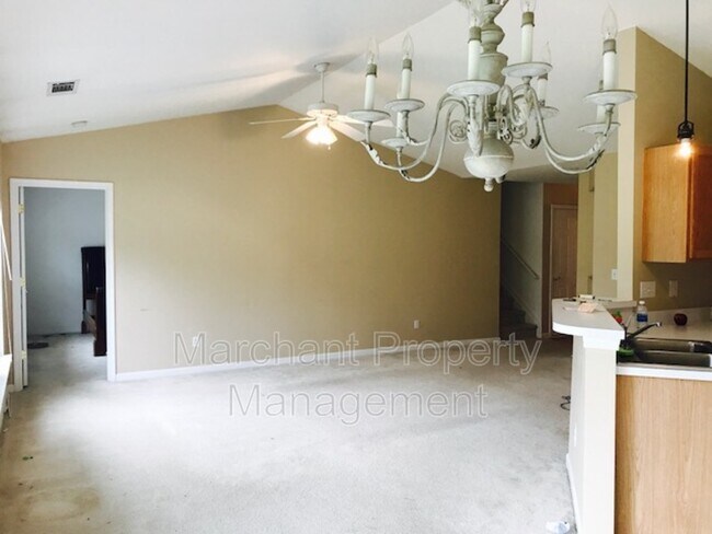 Foto del edificio - 776 Waterbrook Ln