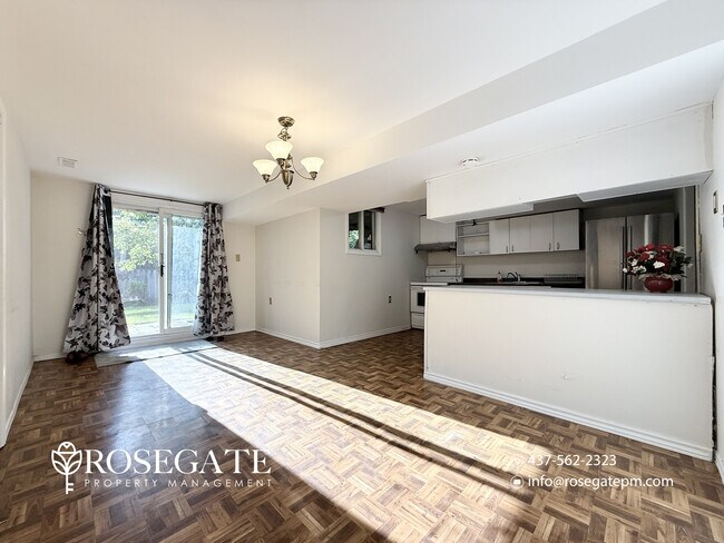 Photo du bâtiment - Spacious 2-Bedroom Basement Apartment in Pickering | All Utilities Included + Parking