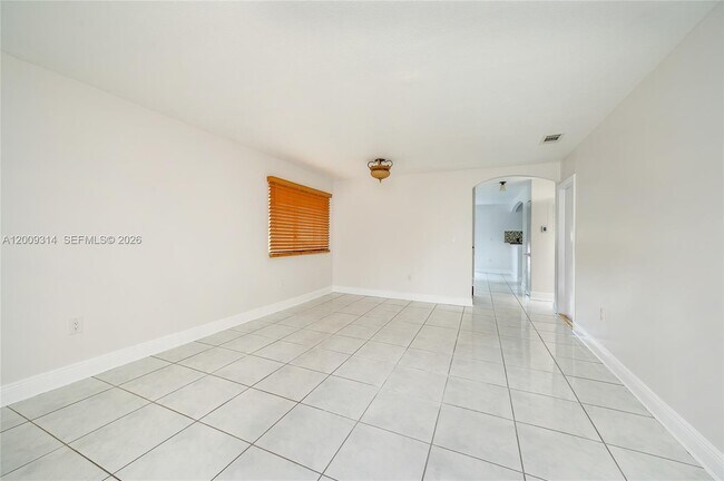 Building Photo - 13753 SW 160th Terrace