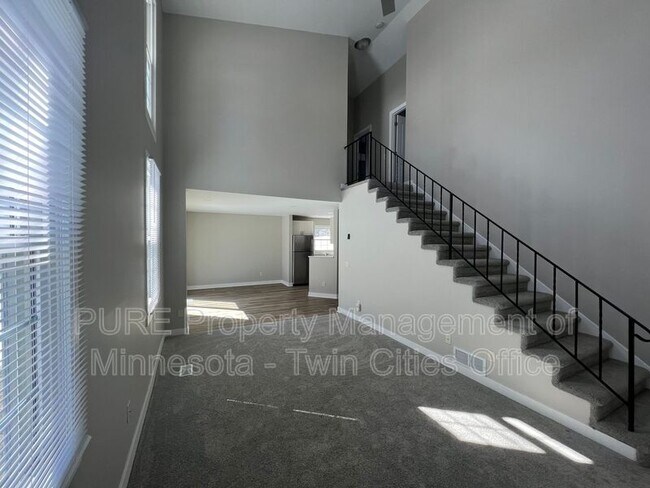 Foto del edificio - 6605 Stillwater Blvd