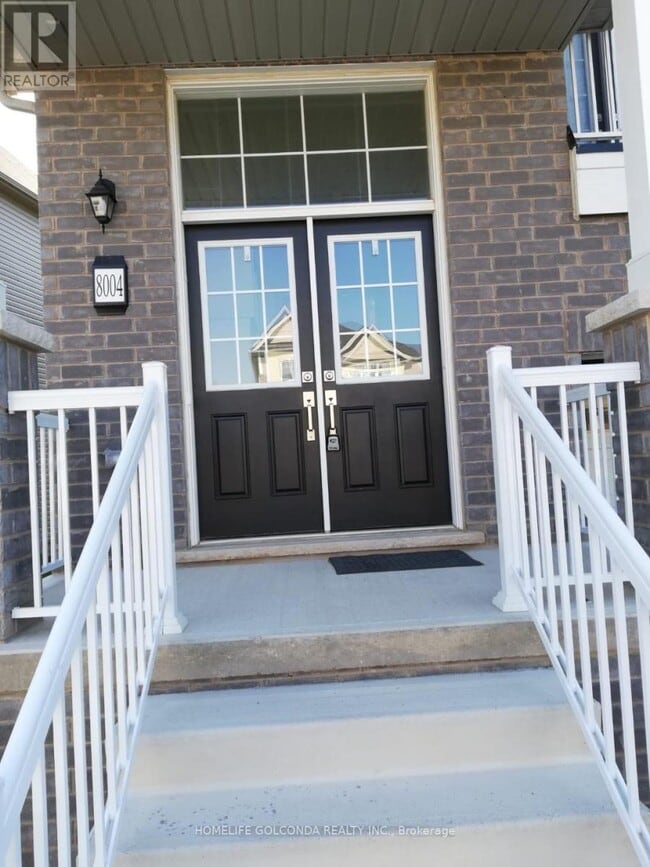 Building Photo - 8004 Odell Crescent