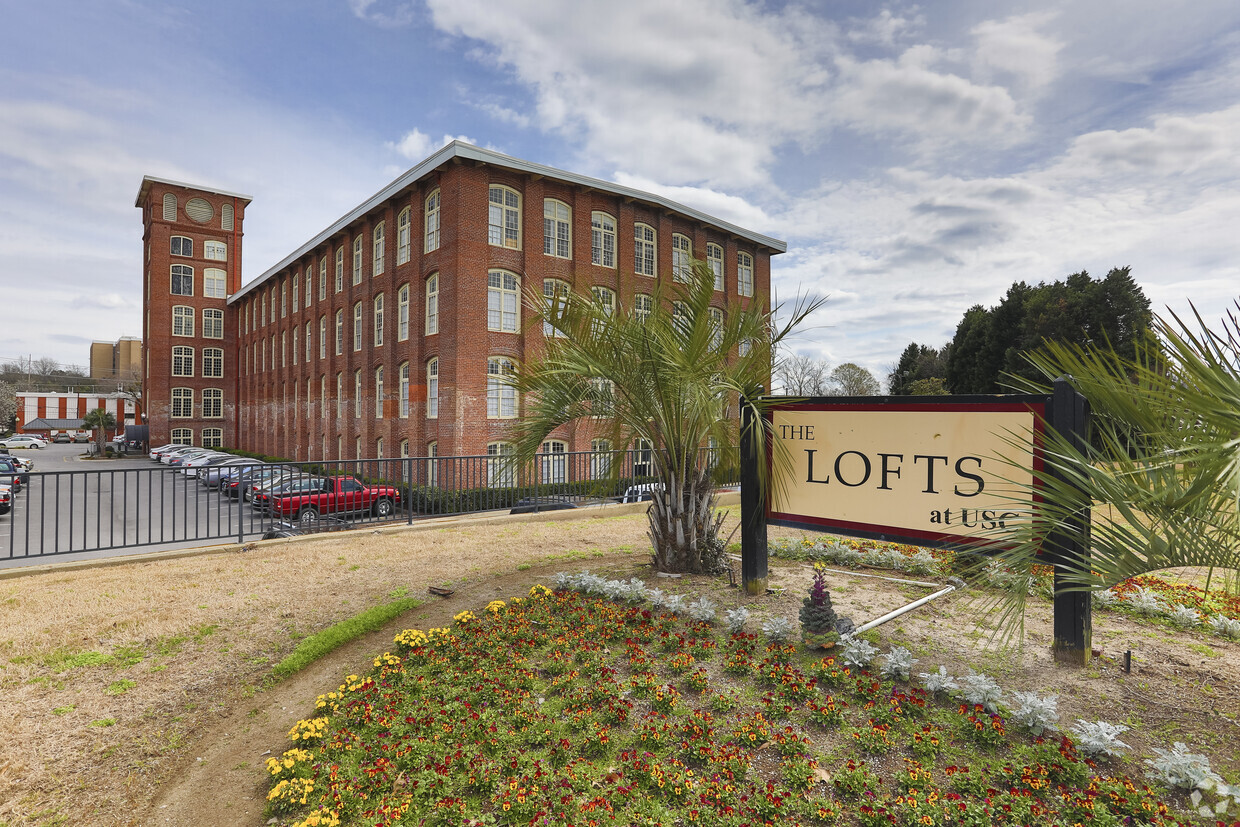 the-lofts-at-usc-student-housing-apartments-columbia-sc-apartments