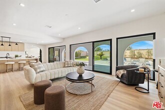 Building Photo - 80100 Vista Grande