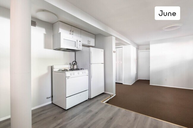 Foto del edificio - 3765 N Kenmore Avenue