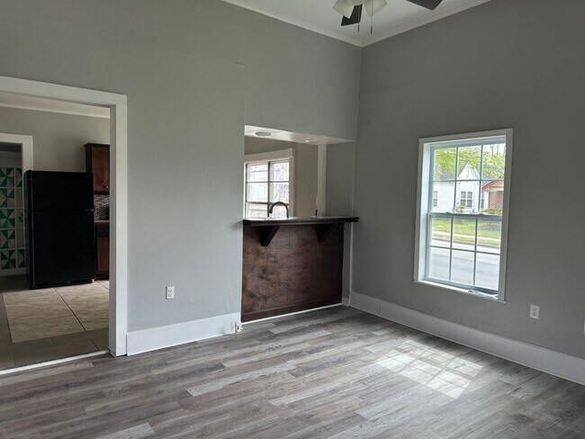 Building Photo - Questions please contact Joshua LaFever 50...