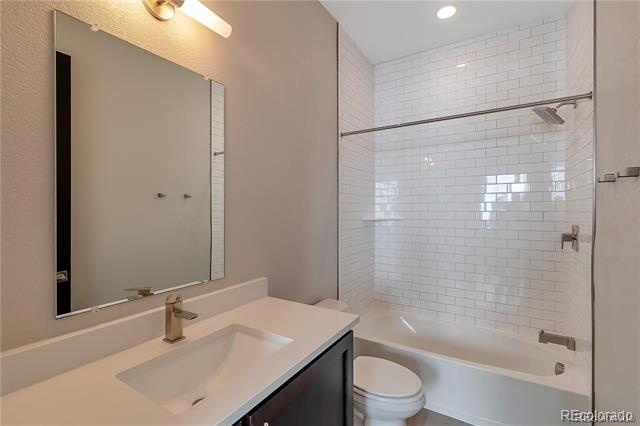 Building Photo - 1615 Harlan St