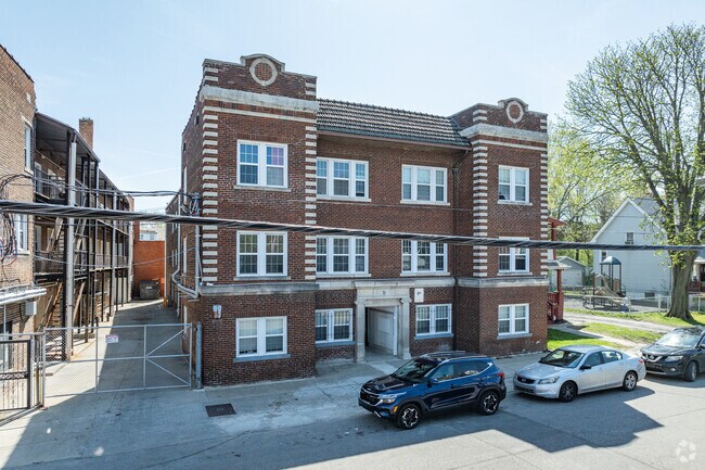 Vista alternativa - Shaker Square Plaza