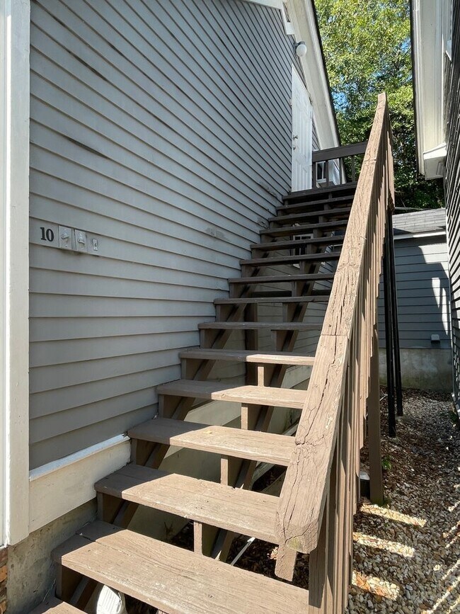 Building Photo - 1012 Washington Ave