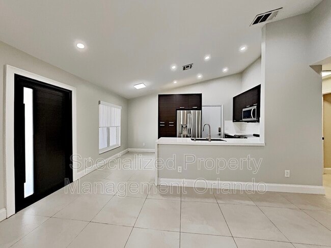 Building Photo - 1016 Olliff Way