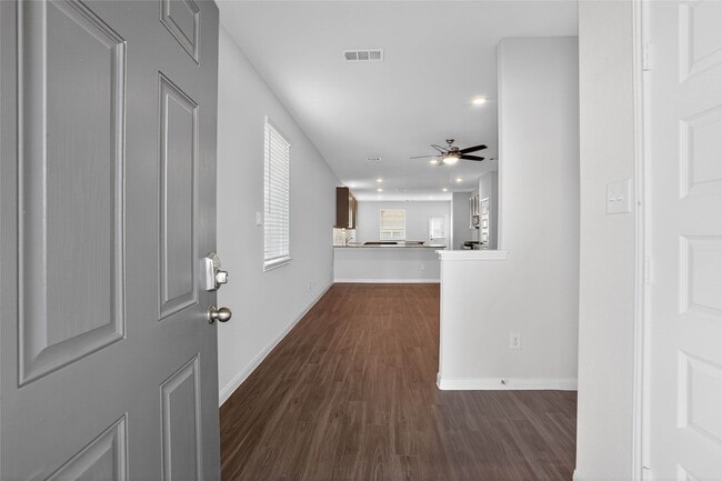 Foto del edificio - 13320 Burbot Dr