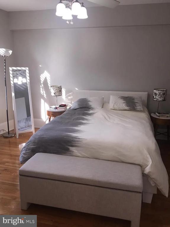 Foto del edificio - 2410 20th St NW