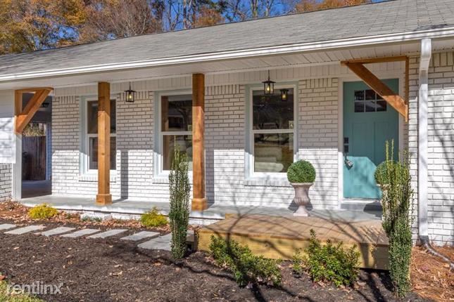 Foto del edificio - 3 br, 2 bath House - 681 Reed Road Se