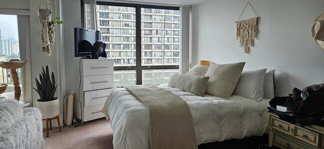 Foto del edificio - 2020 N Lincoln Park W