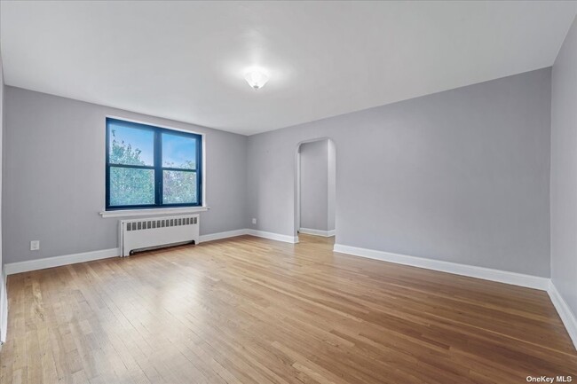 Foto del edificio - 22-40 80th St