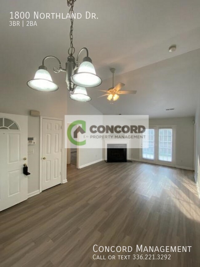 Foto del edificio - 1800 Northland Dr/Concordmgmt.com 336-273-...