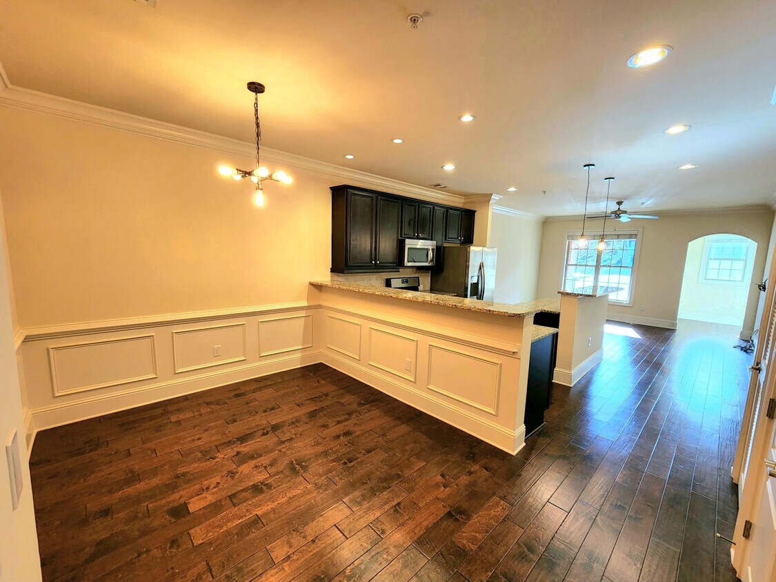 Foto principal - 2300 Peachford Rd