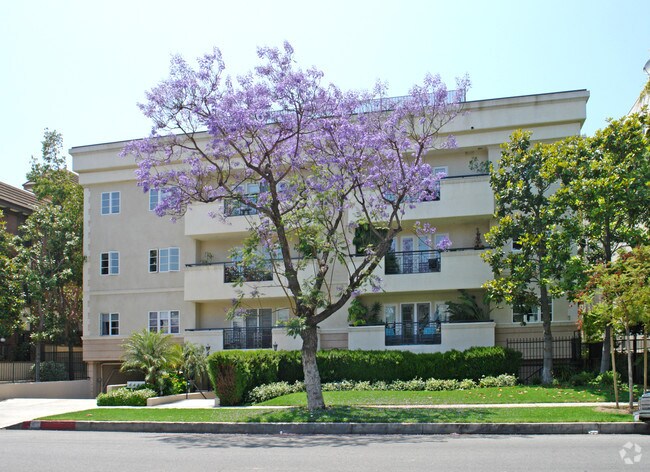 Foto del edificio - 405 N Palm Dr