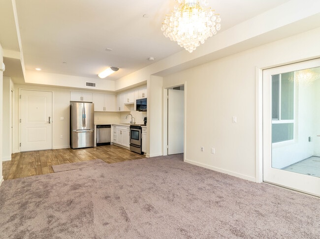 Building Photo - 12655 Bluff Creek Dr