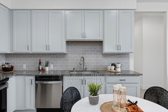 Building Photo - 4034 Alexander David Ct