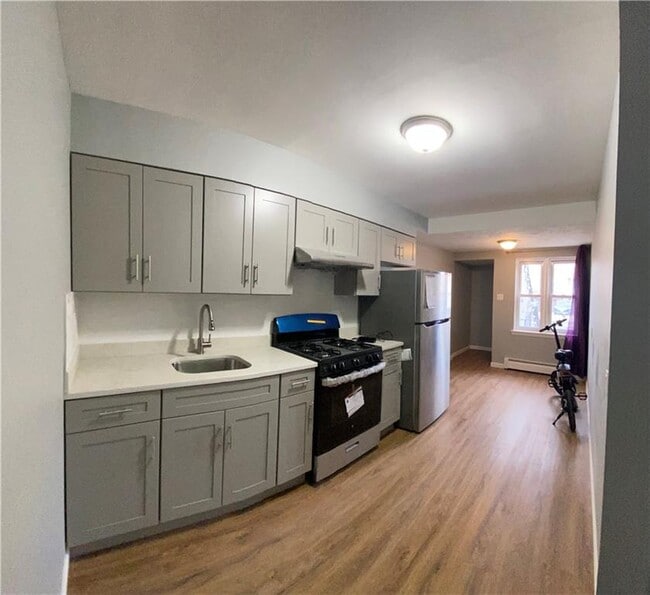 Building Photo - 1216 Ave Y