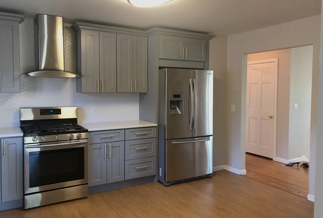 Foto del edificio - 76 Perry Pl