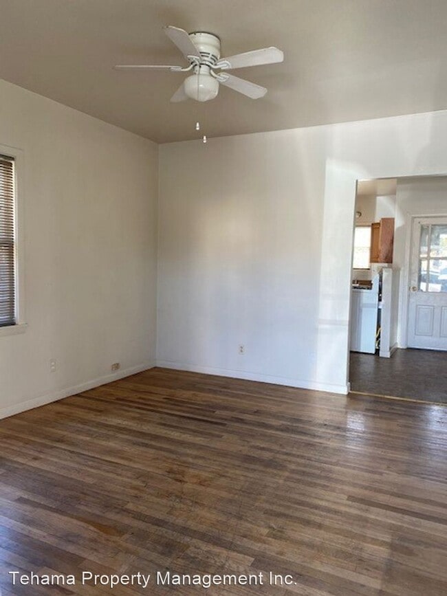 Building Photo - 2 br, 1 bath House - 925 Hickory St.
