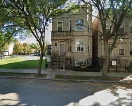 Building Photo - 1507 S Homan Ave Building Photo - 1507 S Homan Ave
