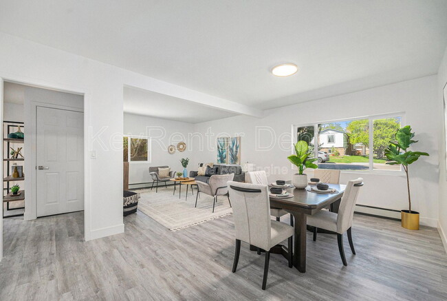 Photo - 1580 S Krameria St Apartment