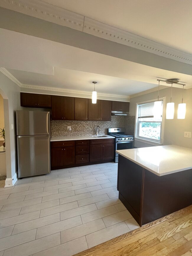 Granite counter top - 5042 61st St