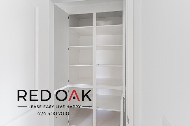 Foto del edificio - 20414 Cohasset St