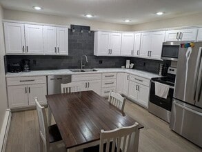 502-516 King Ave SW
