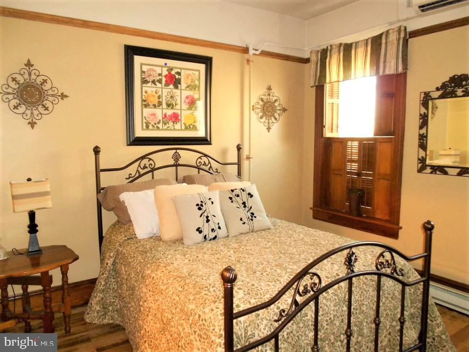 4 S Washington St Unit 3, Greencastle, PA 17225 Room for Rent in