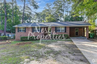 Building Photo - 1876 Woodsboro Dr