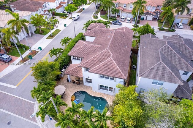 Foto del edificio - 11530 NW 82nd Terrace