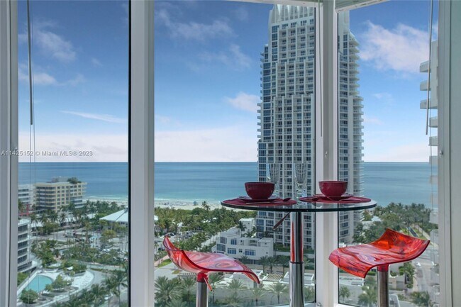 Foto del edificio - 300 South Pointe Dr