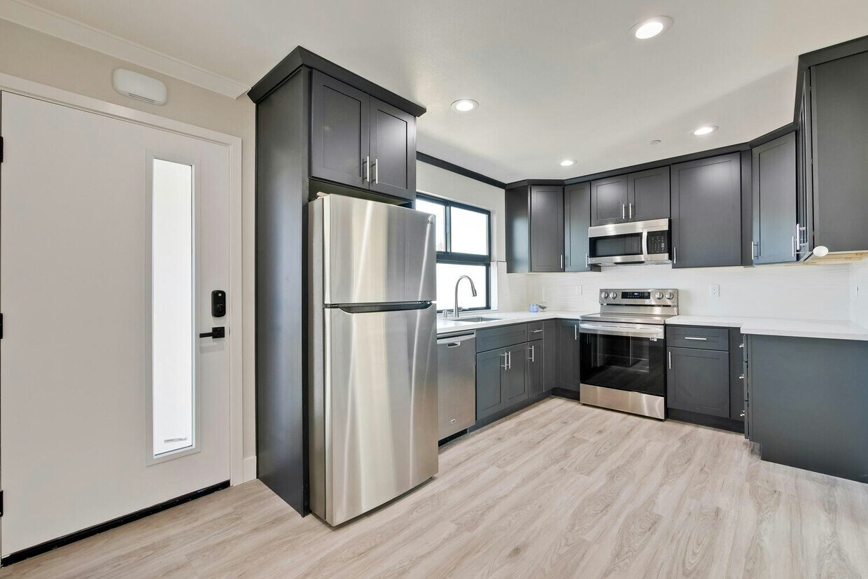 Foto principal - 41362 Mahoney St