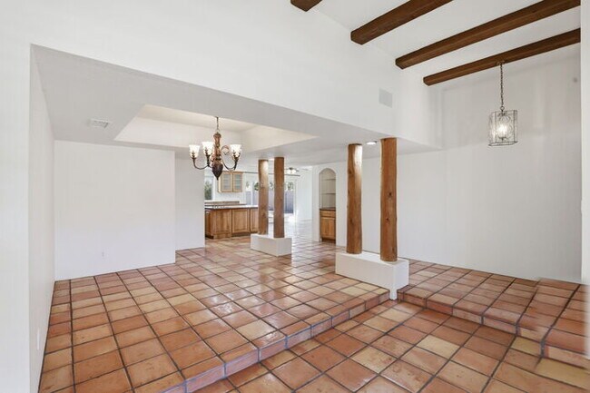 Foto del edificio - Beautiful Home in McCormick Ranch