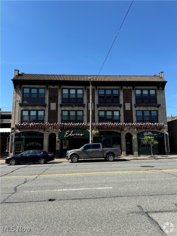 Building Photo - 12381 Cedar Rd