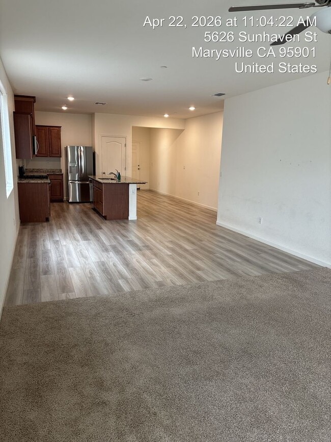 Building Photo - 5626 Sunhaven St