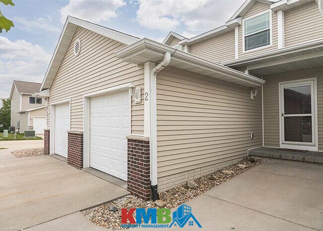 Building Photo - 5847 Muirfield Dr SW