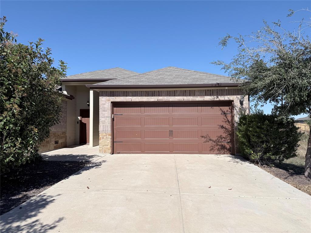 Foto principal - 623 Jack Rabbit Ln