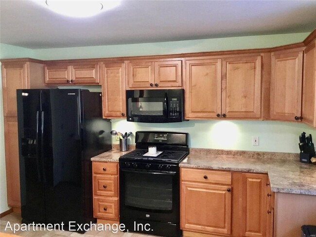 Building Photo - 3 br, 1 bath House - 340 Patterson Ln