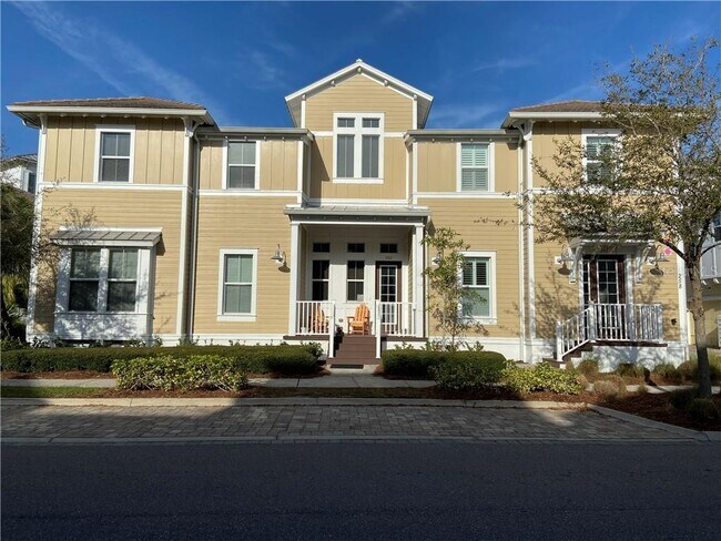 Foto del edificio - 258 Sapphire Lake Dr